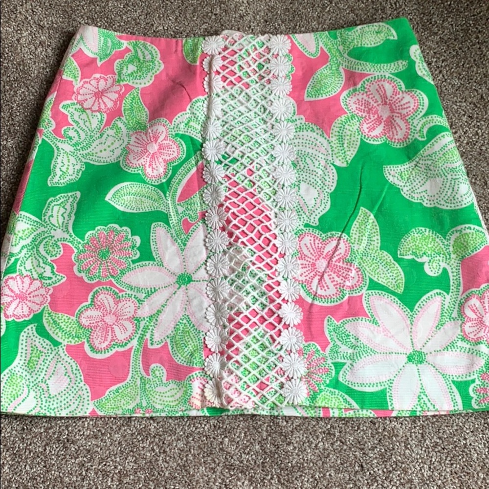 Lily Pulitzer size 4 skirt